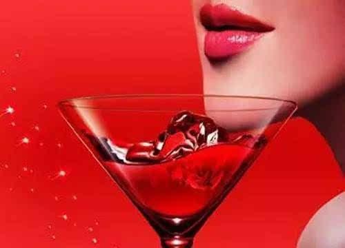 95后女孩賣蛋糕致富，躋身成功人士！